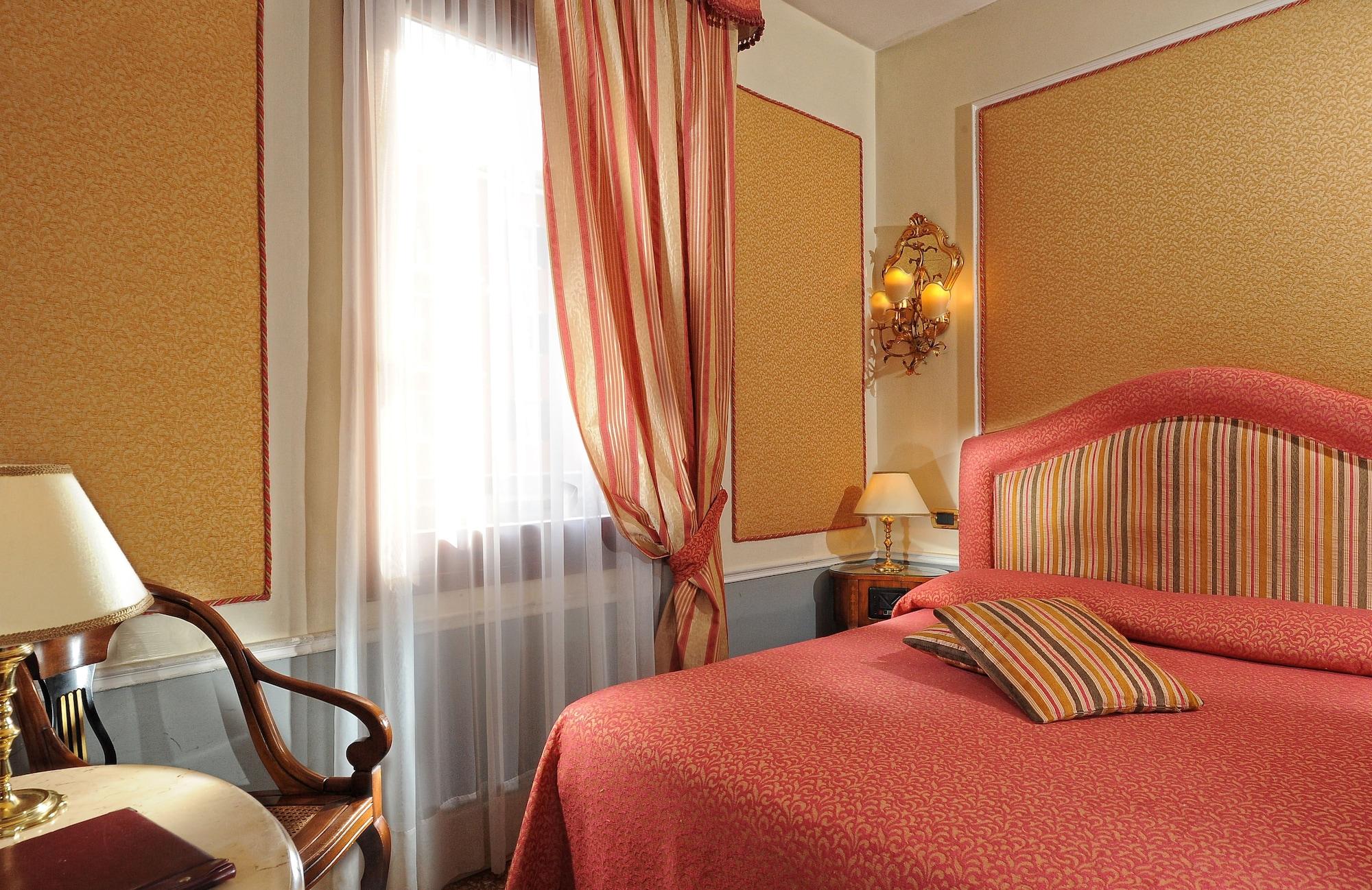 Hotel Arlecchino Venezia Esterno foto