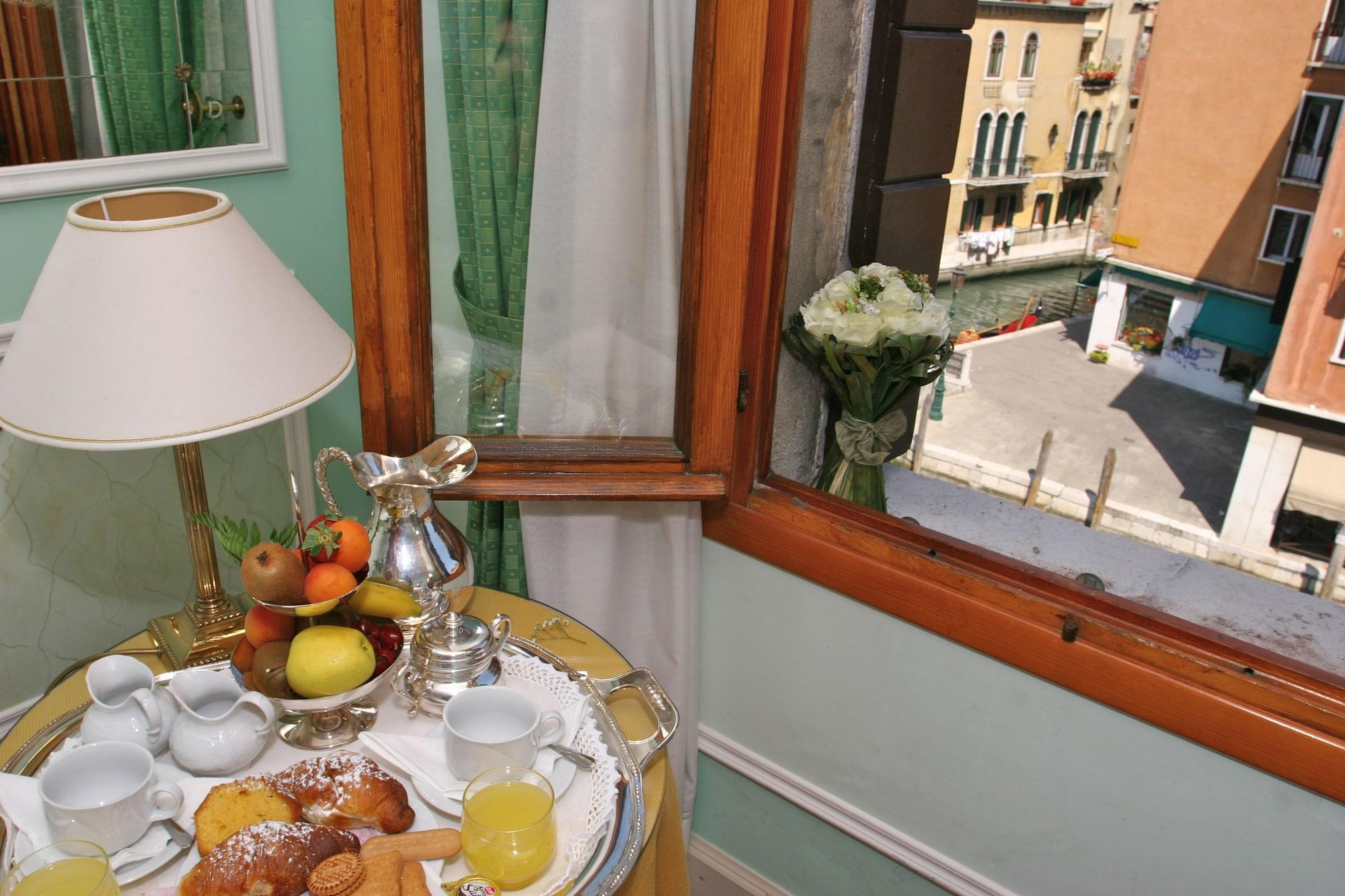 Hotel Arlecchino Venezia Esterno foto