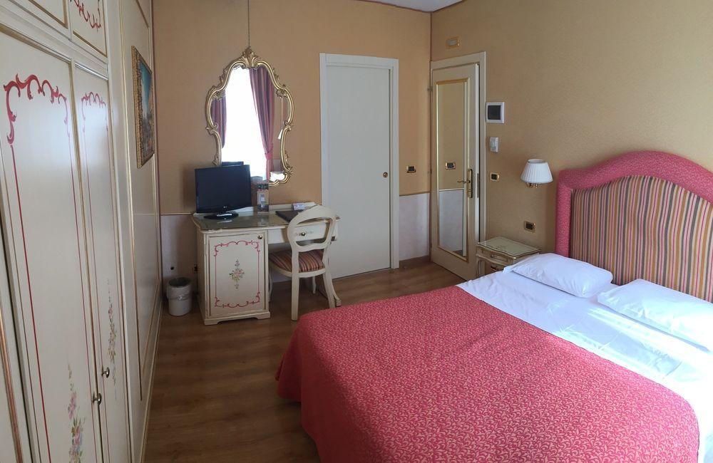 Hotel Arlecchino Venezia Esterno foto