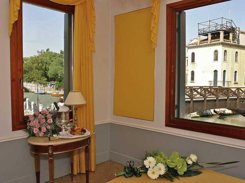 Hotel Arlecchino Venezia Esterno foto